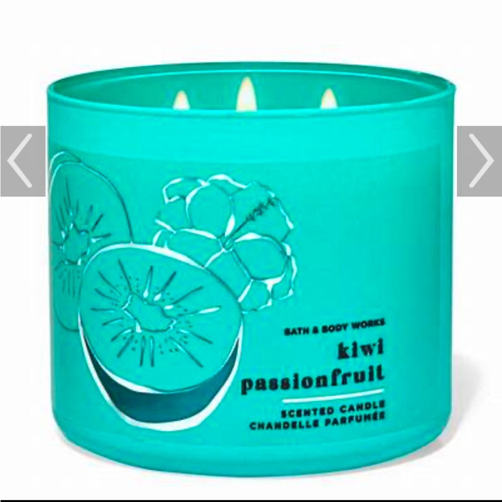 Bath & Body Works Aloha Kiwi Passionfruit Scented Candle🥝🍍🍈🏖️😎